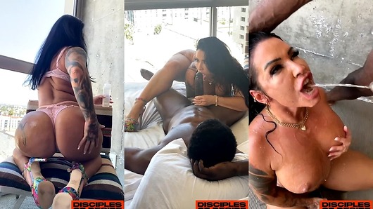 Watch Monica Santhiago now!